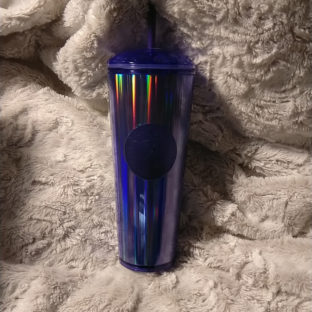 Starbucks Periwinkle Iridescent Venti Cold Cup ✨NWT✨ (Flawed)
